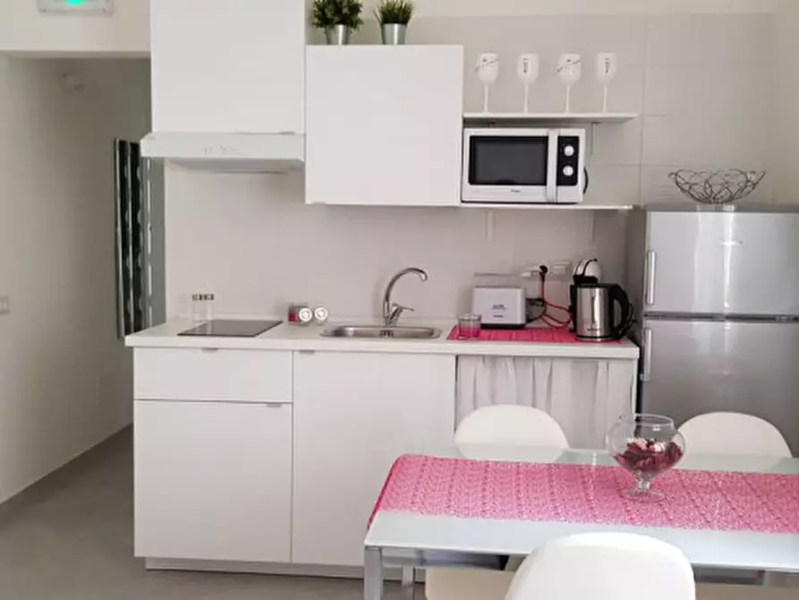 Immagine 8 di Appartamento in affitto  in via Pietro Trinchera a Napoli