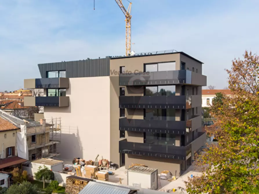 Immagine 10 di Appartamento in vendita  in Via Vittorio Veneto a Dolo