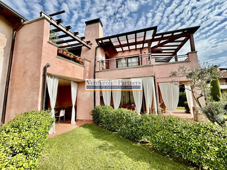 Immagine 4 di Appartamento in vendita  in Viale della Rimembranza a Manerba Del Garda