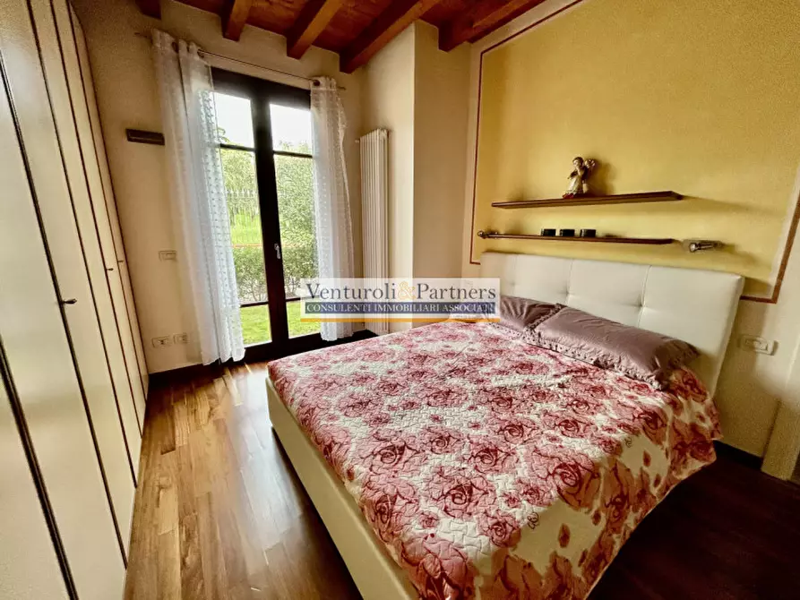 Immagine 9 di Appartamento in vendita  in Viale della Rimembranza a Manerba Del Garda