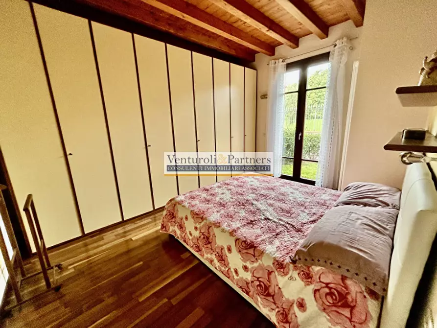 Immagine 10 di Appartamento in vendita  in Viale della Rimembranza a Manerba Del Garda
