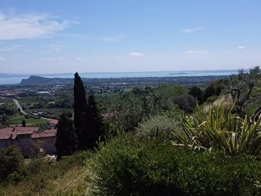 Immagine 6 di Appartamento in vendita  in Via Aldo Moro a Soiano Del Lago