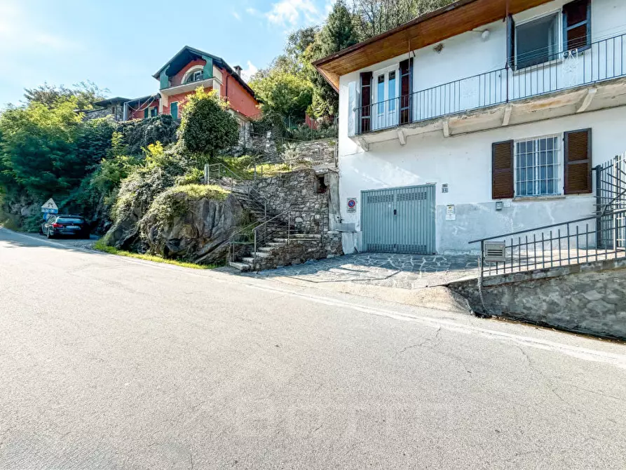 Immagine 36 di Casa bifamiliare in vendita  in Via Vallestrona 34 a Omegna