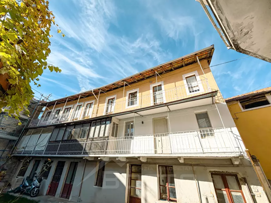 Immagine 3 di Casa bifamiliare in vendita  in Vicolo Pasquera 3 a Omegna