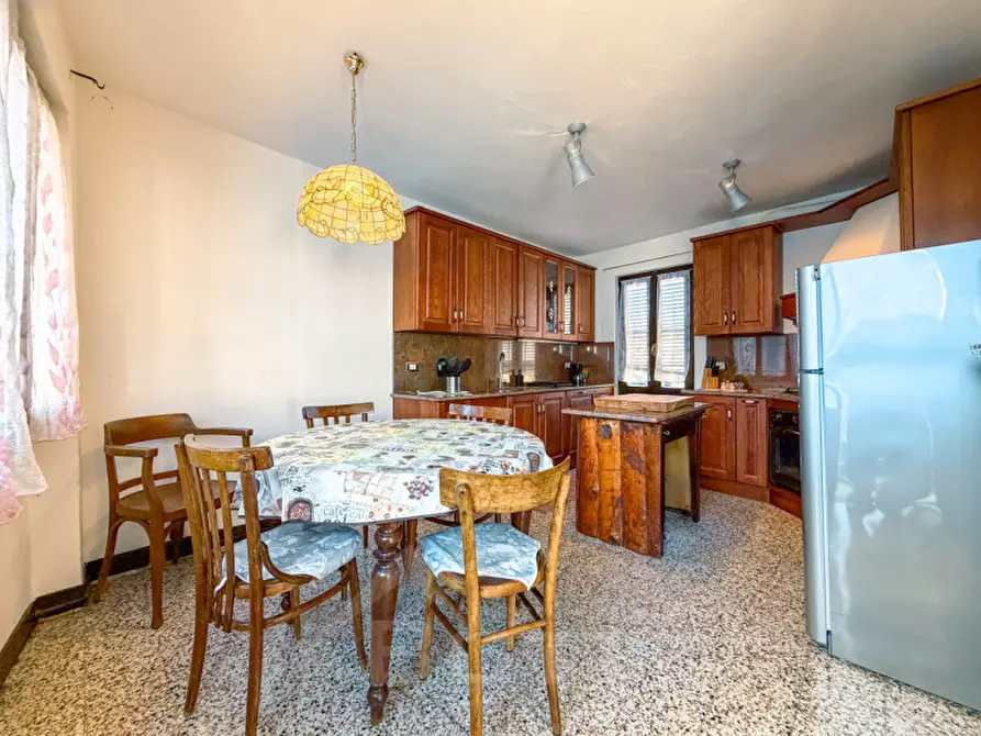 Immagine 9 di Casa bifamiliare in vendita  in Vicolo Pasquera 3 a Omegna