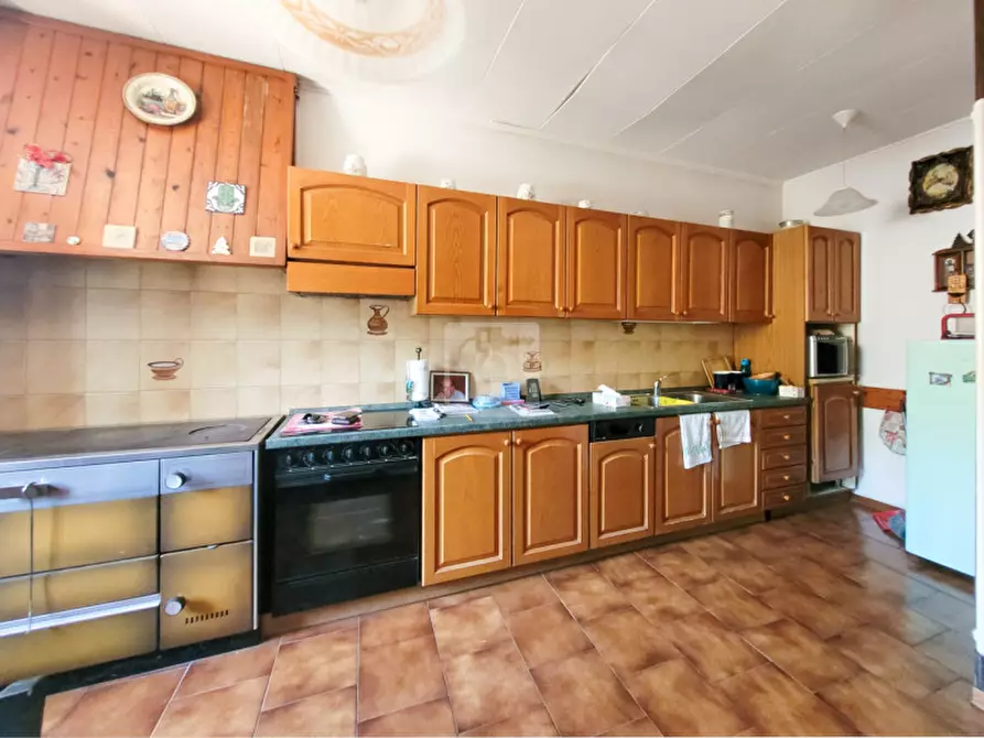 Immagine 3 di Casa indipendente in vendita  in Via Piave a Ledro