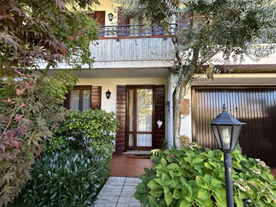 Immagine 5 di Villetta a schiera in vendita  in Via Bacchiglione a Noale