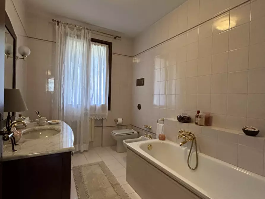 Immagine 36 di Villetta a schiera in vendita  in Via Bacchiglione a Noale