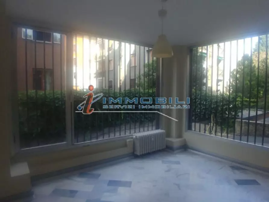 Immagine 8 di Ufficio in affitto  in PIAZZA CARBONARI a Milano