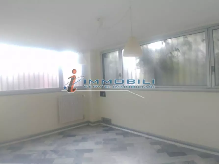 Immagine 11 di Ufficio in affitto  in PIAZZA CARBONARI a Milano