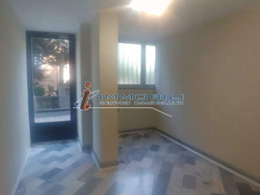 Immagine 22 di Ufficio in affitto  in PIAZZA CARBONARI a Milano