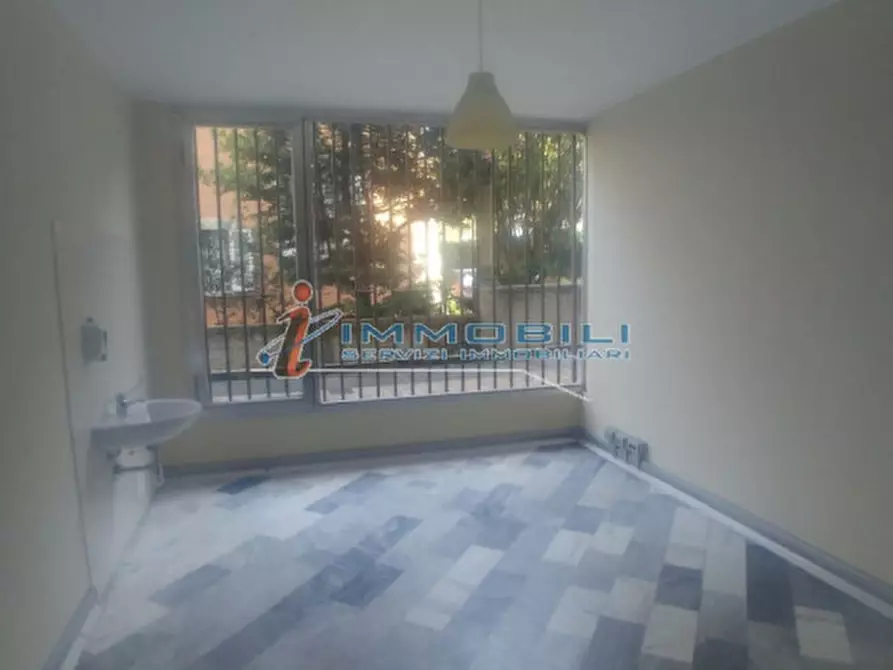 Immagine 23 di Ufficio in affitto  in PIAZZA CARBONARI a Milano