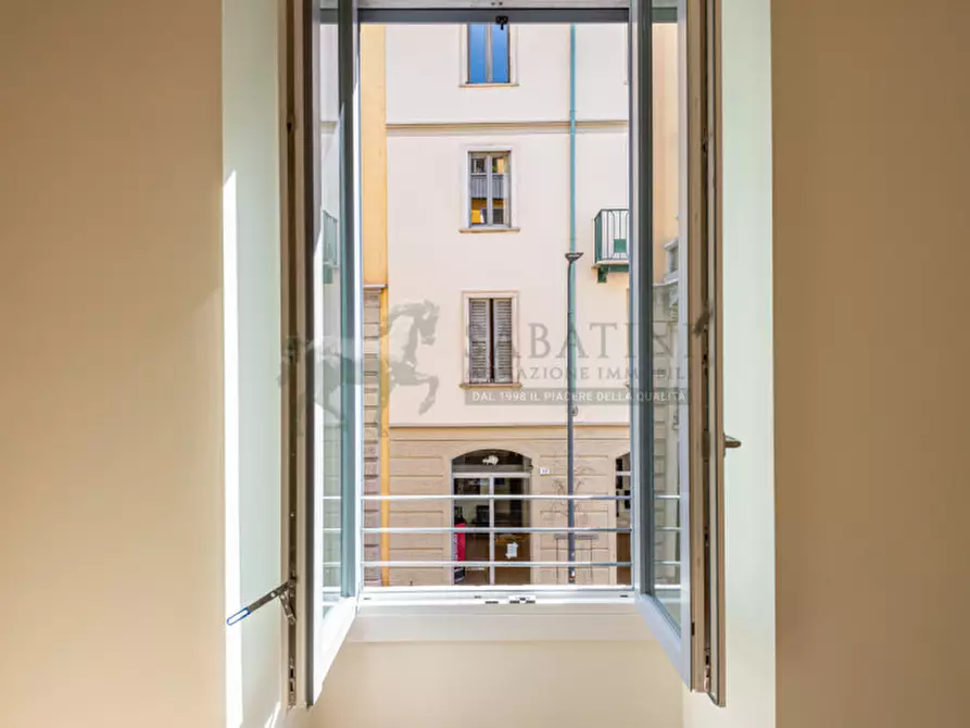 Immagine 7 di Appartamento in vendita  in via Pietro Maroncelli 9 a Milano