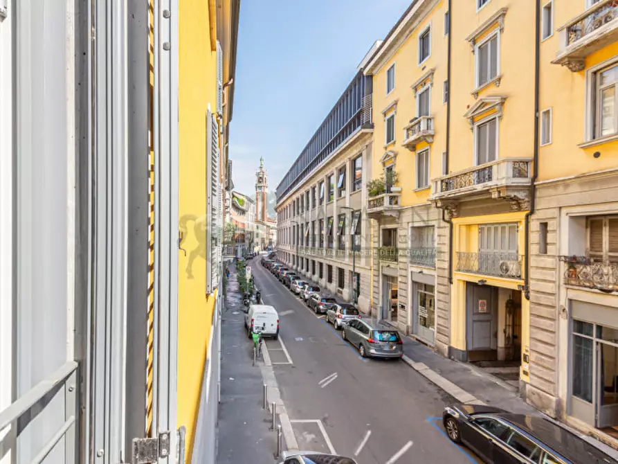Immagine 12 di Appartamento in vendita  in via Pietro Maroncelli 9 a Milano