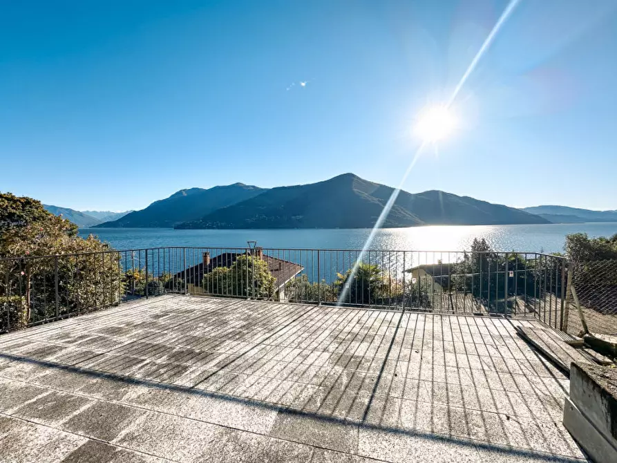 Immagine 5 di Villa in vendita  in via san bartolomeo, 56 a Cannobio