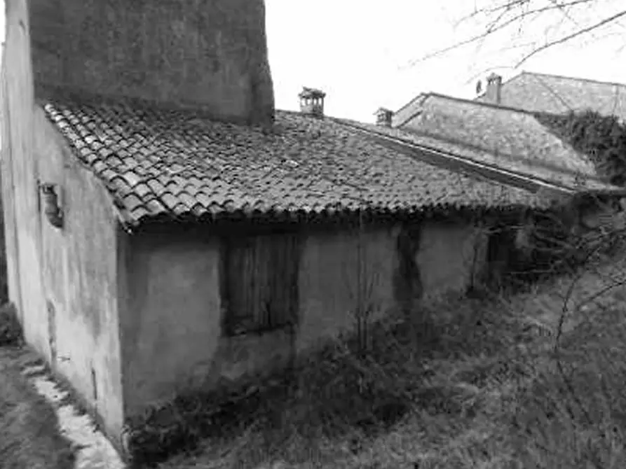 Immagine 2 di Rustico / casale in vendita  in Contrada Vanti a Badia Calavena