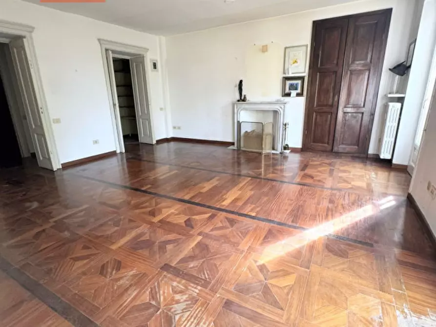 Immagine 4 di Appartamento in vendita  in Corso Vittorio Emanuele II a Torino