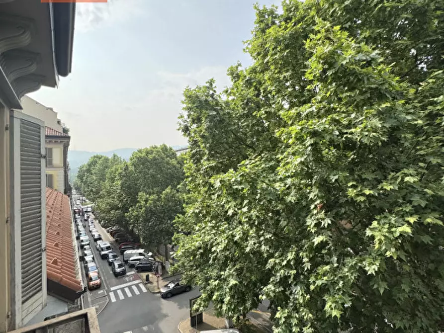 Immagine 10 di Appartamento in vendita  in Corso Vittorio Emanuele II a Torino