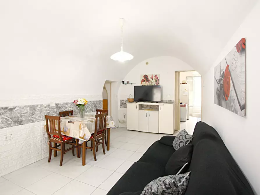 Immagine 5 di Casa indipendente in vendita  in via impero 58 a Parabita