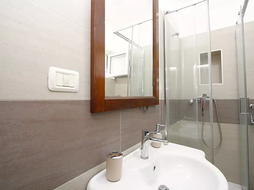 Immagine 12 di Casa indipendente in vendita  in via impero 58 a Parabita