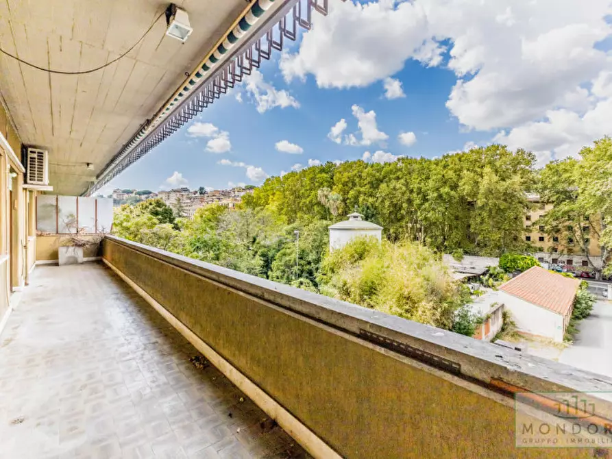 Immagine 2 di Appartamento in vendita  in Via Benedetto Musolino a Roma