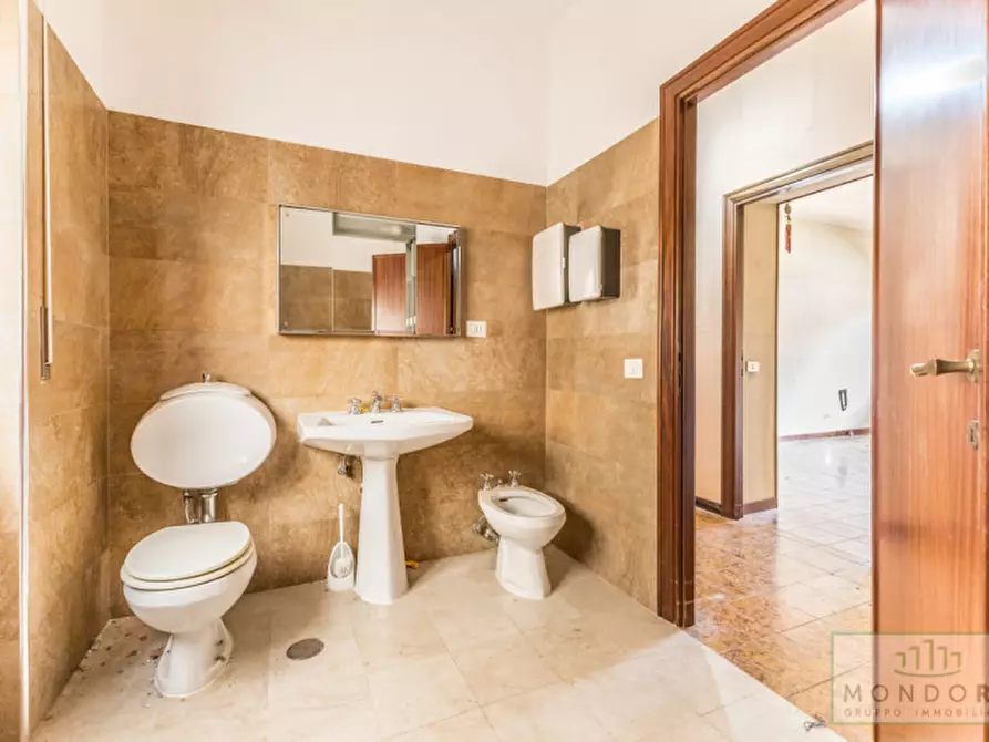 Immagine 25 di Appartamento in vendita  in Via Benedetto Musolino a Roma