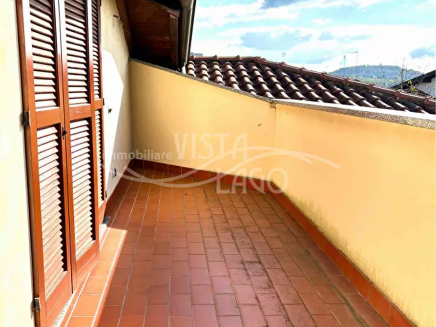 Immagine 19 di Casa bifamiliare in vendita  in Via Vittorio Veneto, 29 a Bizzarone