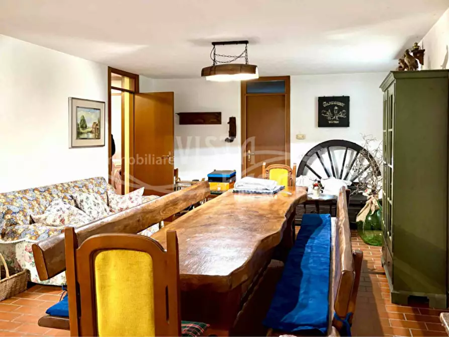 Immagine 22 di Casa bifamiliare in vendita  in Via Vittorio Veneto, 29 a Bizzarone