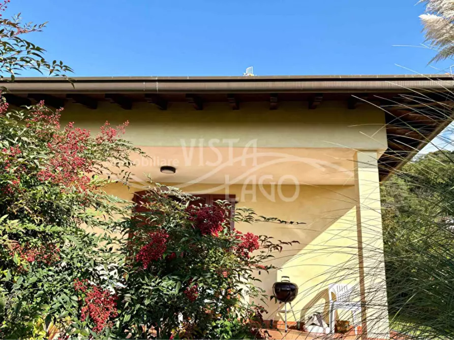 Immagine 30 di Casa bifamiliare in vendita  in Via Vittorio Veneto, 29 a Bizzarone