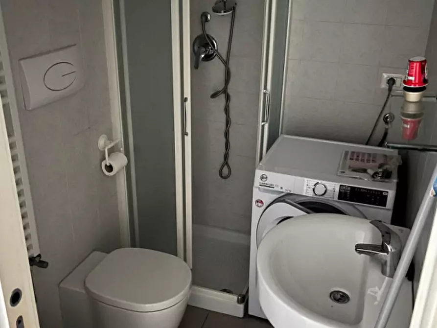 Immagine 10 di Appartamento in affitto  in Via Francesco Marzolo a Padova