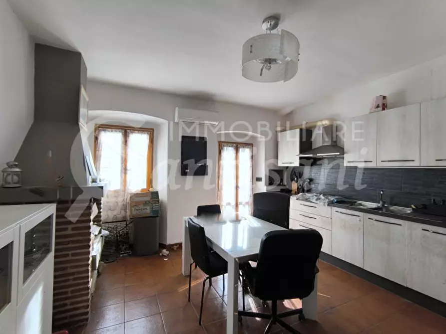 Immagine 4 di Appartamento in vendita  in Piazza Felice Cavallotti a Signa