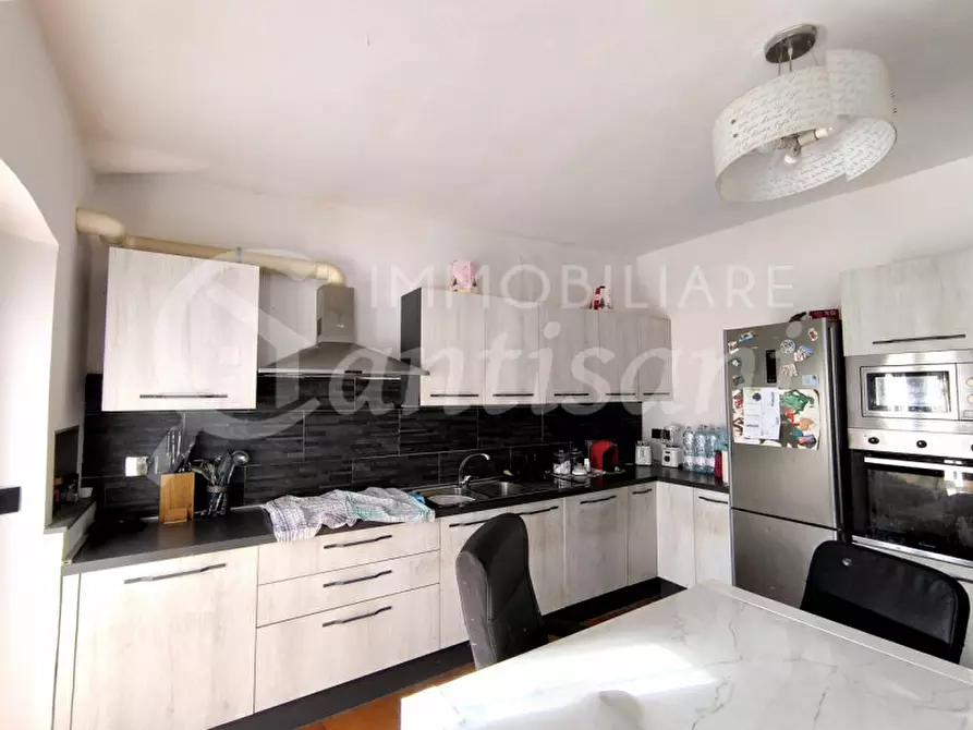 Immagine 6 di Appartamento in vendita  in Piazza Felice Cavallotti a Signa