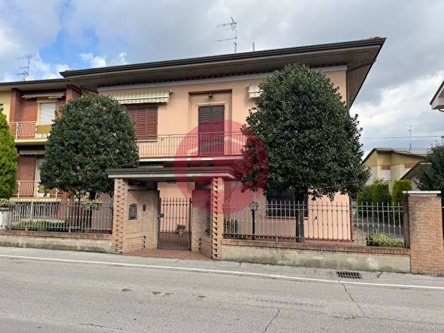Immagine 1 di Casa indipendente in vendita  a Gambettola