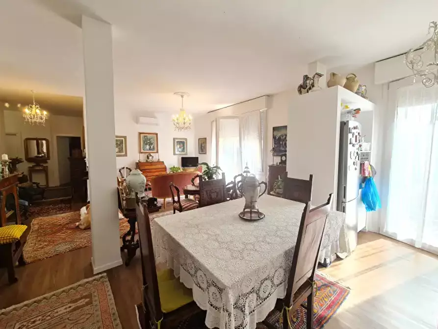 Immagine 2 di Appartamento in vendita  in piazza I° Maggio a Montegrotto Terme