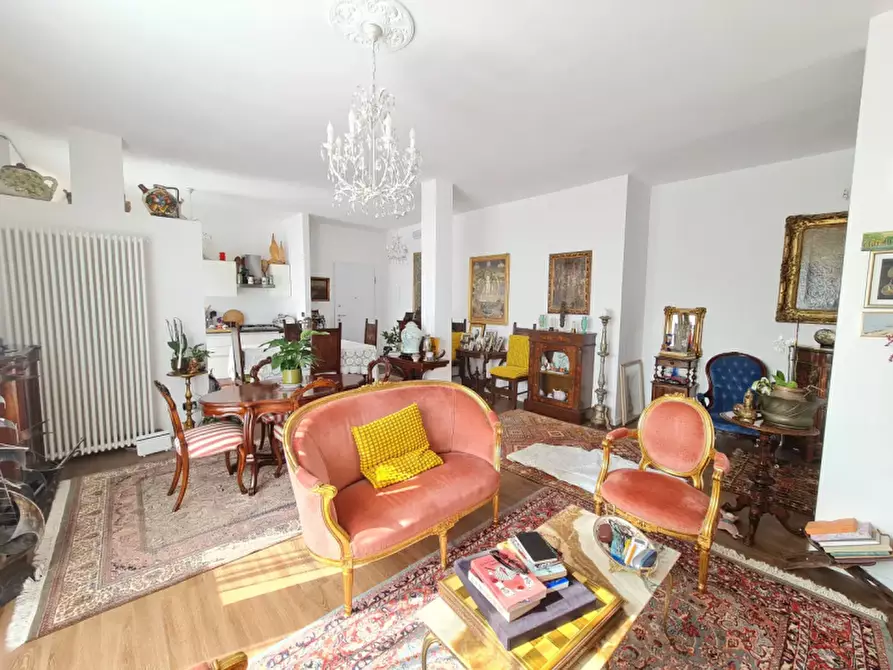 Immagine 6 di Appartamento in vendita  in piazza I° Maggio a Montegrotto Terme