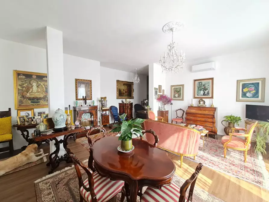 Immagine 7 di Appartamento in vendita  in piazza I° Maggio a Montegrotto Terme