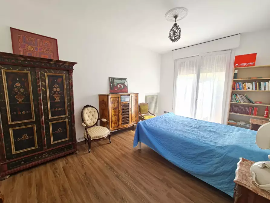 Immagine 16 di Appartamento in vendita  in piazza I° Maggio a Montegrotto Terme