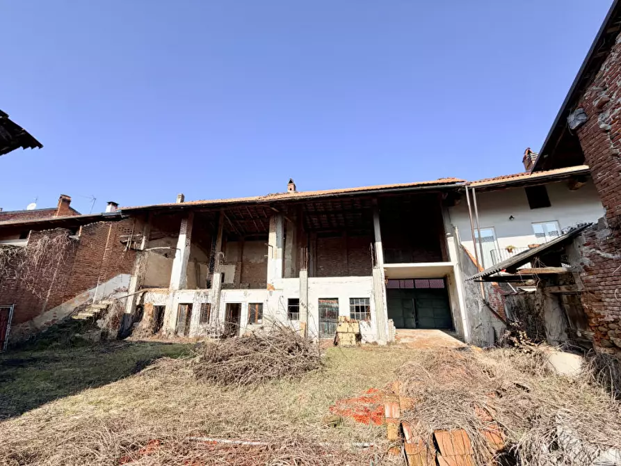 Immagine 5 di Rustico / casale in vendita  in Via Cavour 13 a Foglizzo