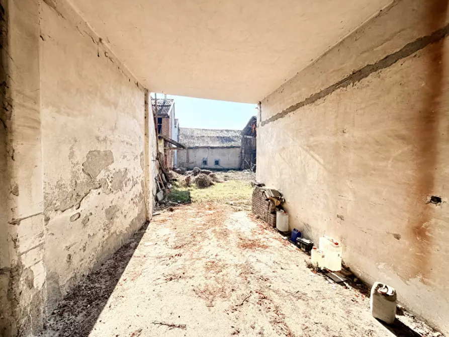 Immagine 6 di Rustico / casale in vendita  in Via Cavour 13 a Foglizzo