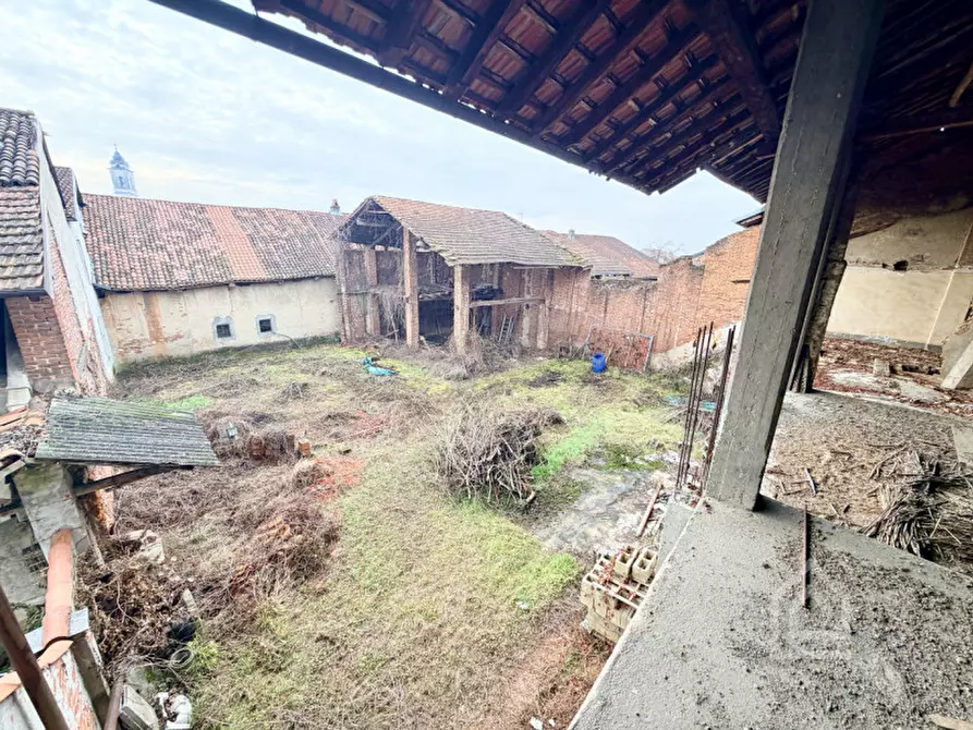 Immagine 12 di Rustico / casale in vendita  in Via Cavour 13 a Foglizzo