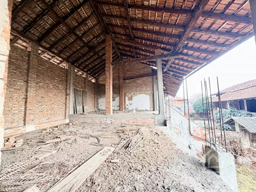 Immagine 21 di Rustico / casale in vendita  in Via Cavour 13 a Foglizzo