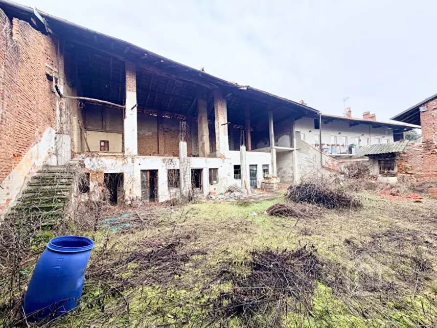 Immagine 24 di Rustico / casale in vendita  in Via Cavour 13 a Foglizzo