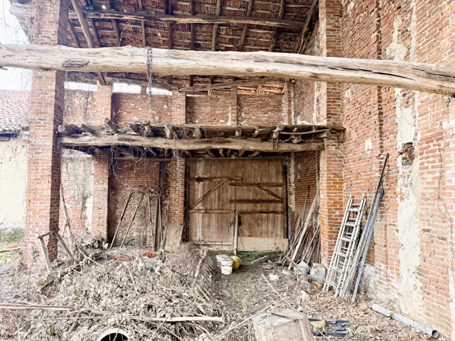 Immagine 26 di Rustico / casale in vendita  in Via Cavour 13 a Foglizzo