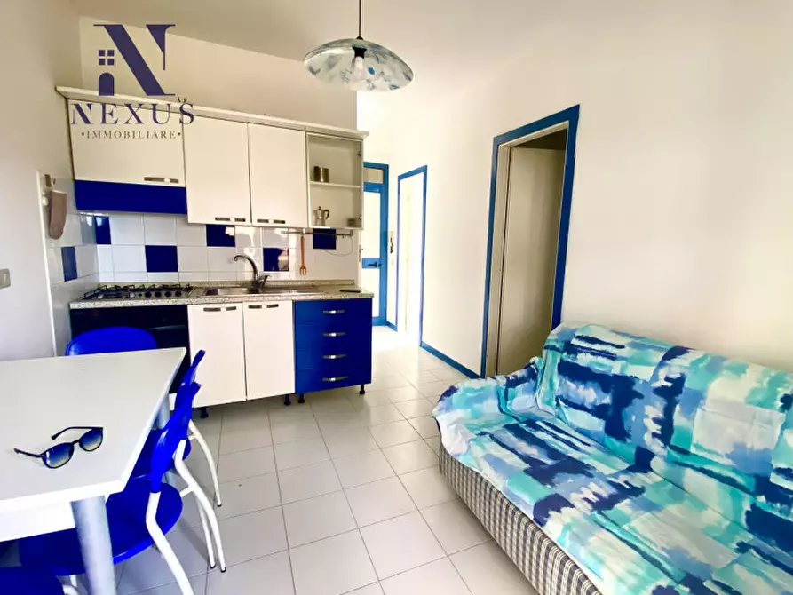 Immagine 2 di Appartamento in vendita  a Fano