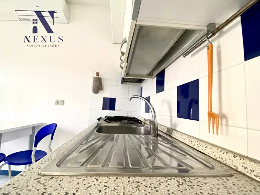 Immagine 5 di Appartamento in vendita  a Fano