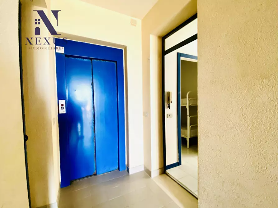 Immagine 12 di Appartamento in vendita  a Fano