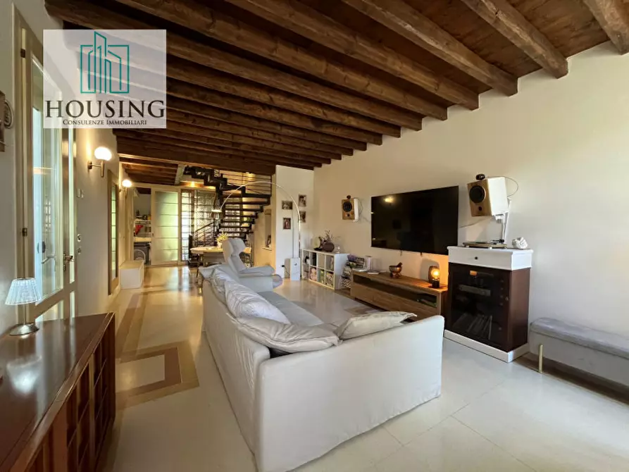 Immagine 3 di Rustico / casale in vendita  in Via Don Bosco a Selvazzano Dentro