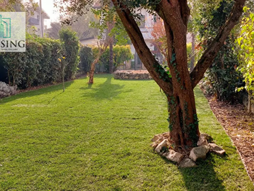 Immagine 17 di Rustico / casale in vendita  in Via Don Bosco a Selvazzano Dentro