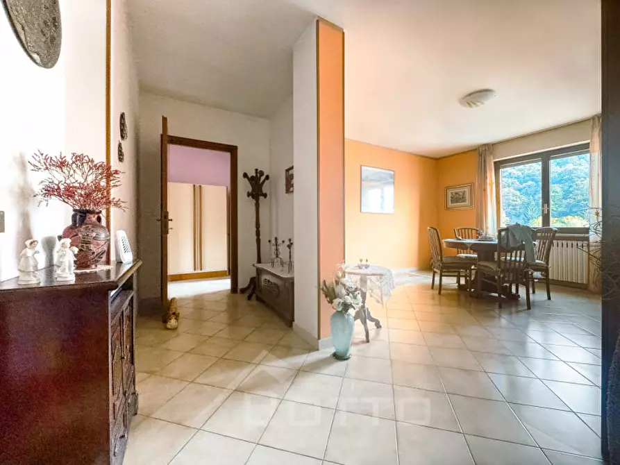 Immagine 2 di Appartamento in vendita  in valdilana  via provinciale  296 b a Valdilana