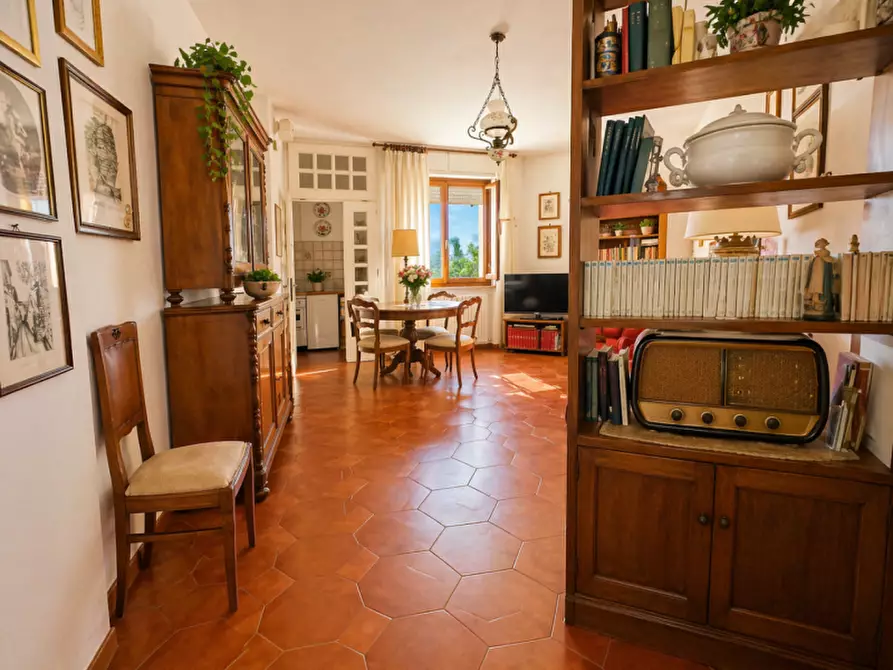Immagine 2 di Appartamento in vendita  a Senigallia
